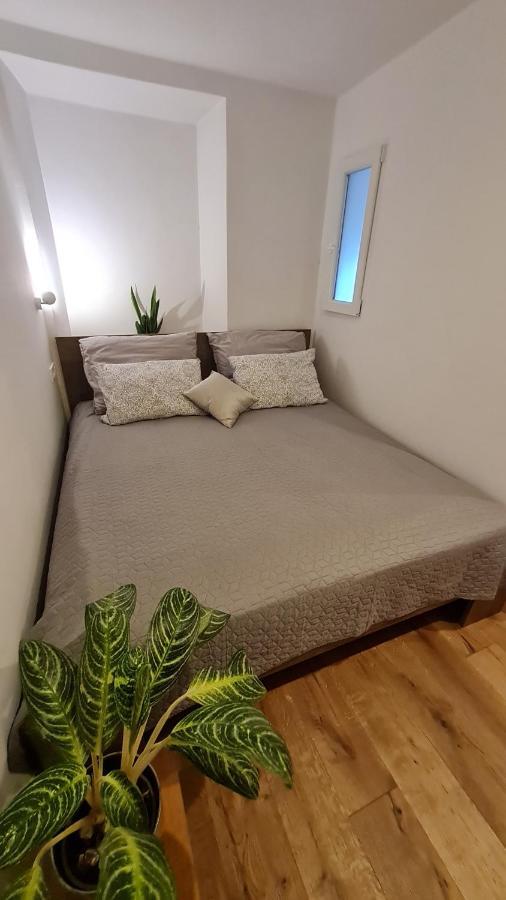 FRIZ&FANY Postojna City Center Zewnętrze zdjęcie