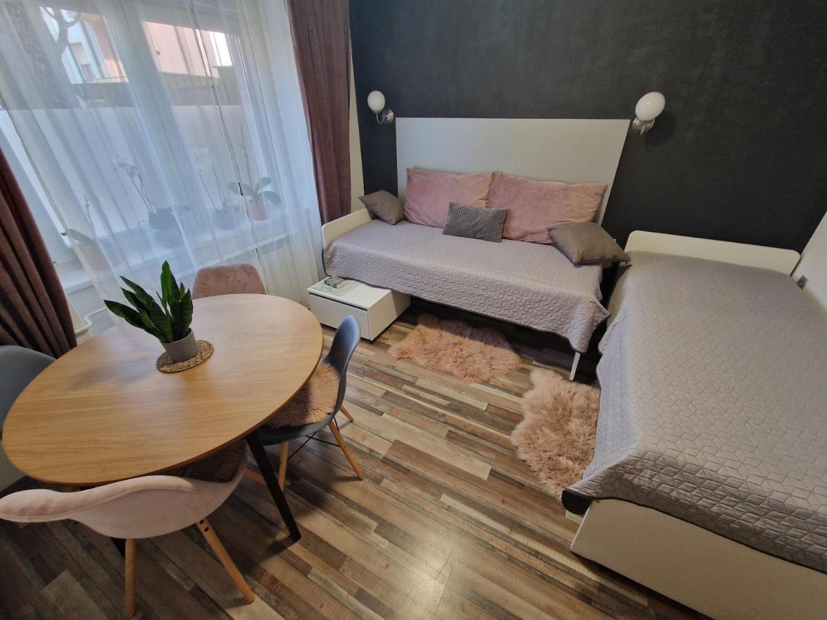 FRIZ&FANY Postojna City Center Zewnętrze zdjęcie